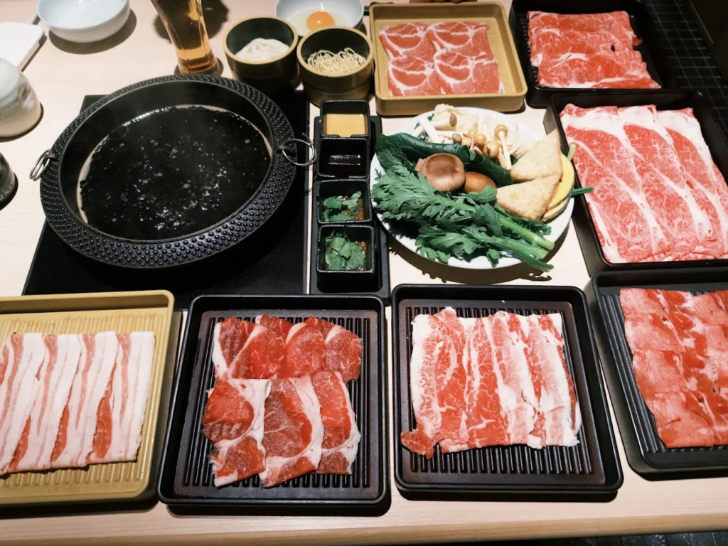 Mo‑Mo Paradise Shinjuku