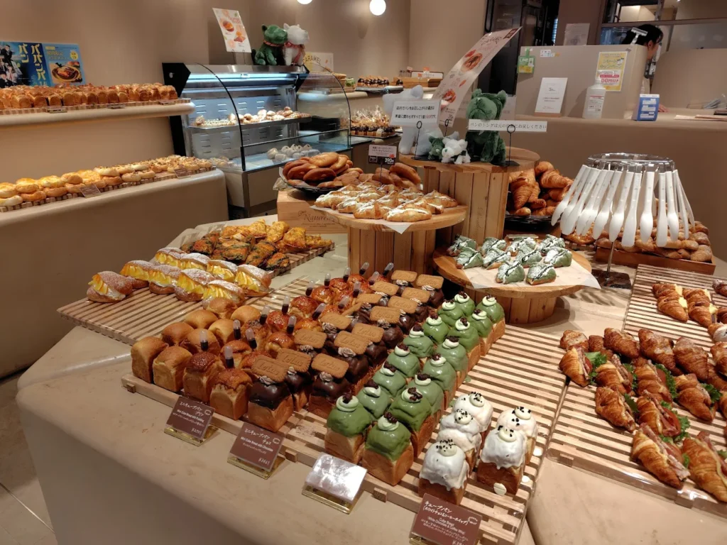 BAKERY RESTAURANT C