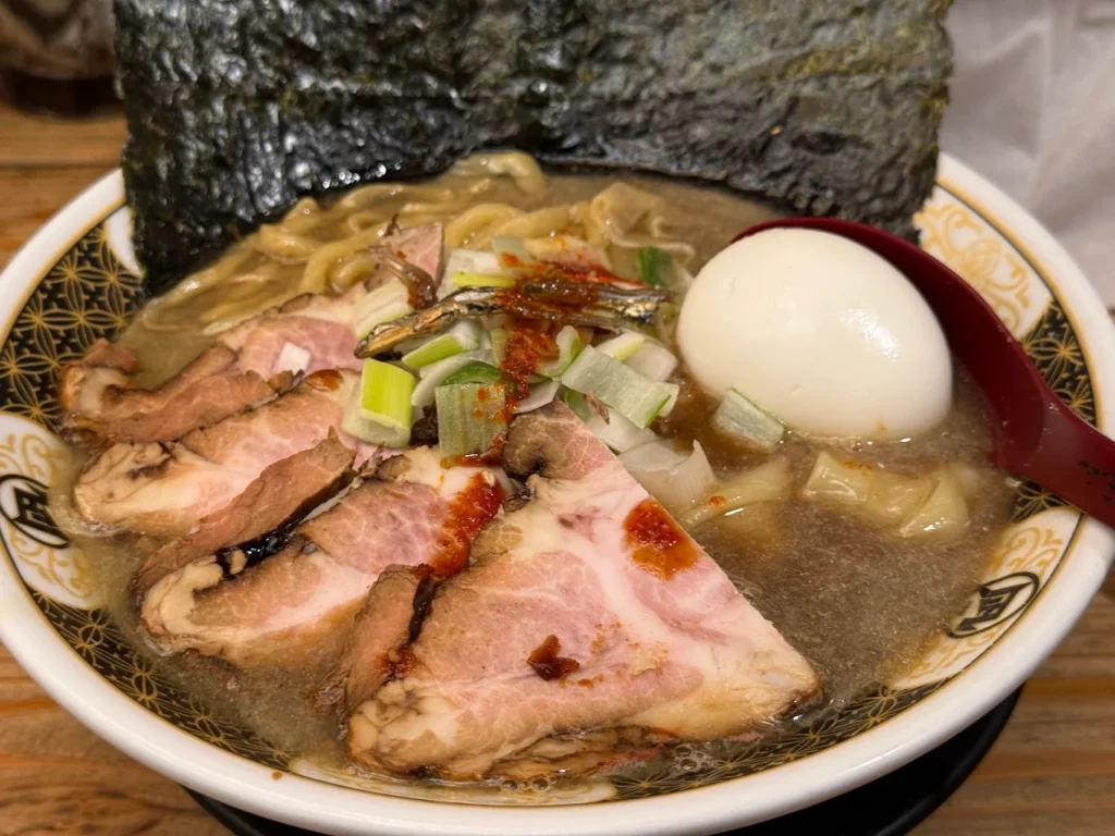 Sugoi Niboshi Rāmen Nagi Shinjuku Golden Gai