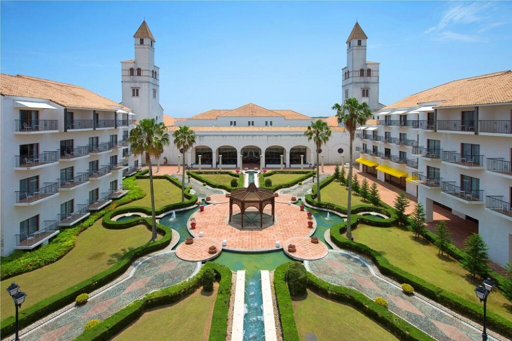 SHIMA SPAIN VILLAGE HOTEL