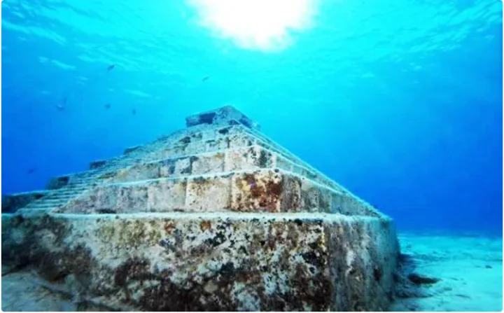 Yonaguni Monument